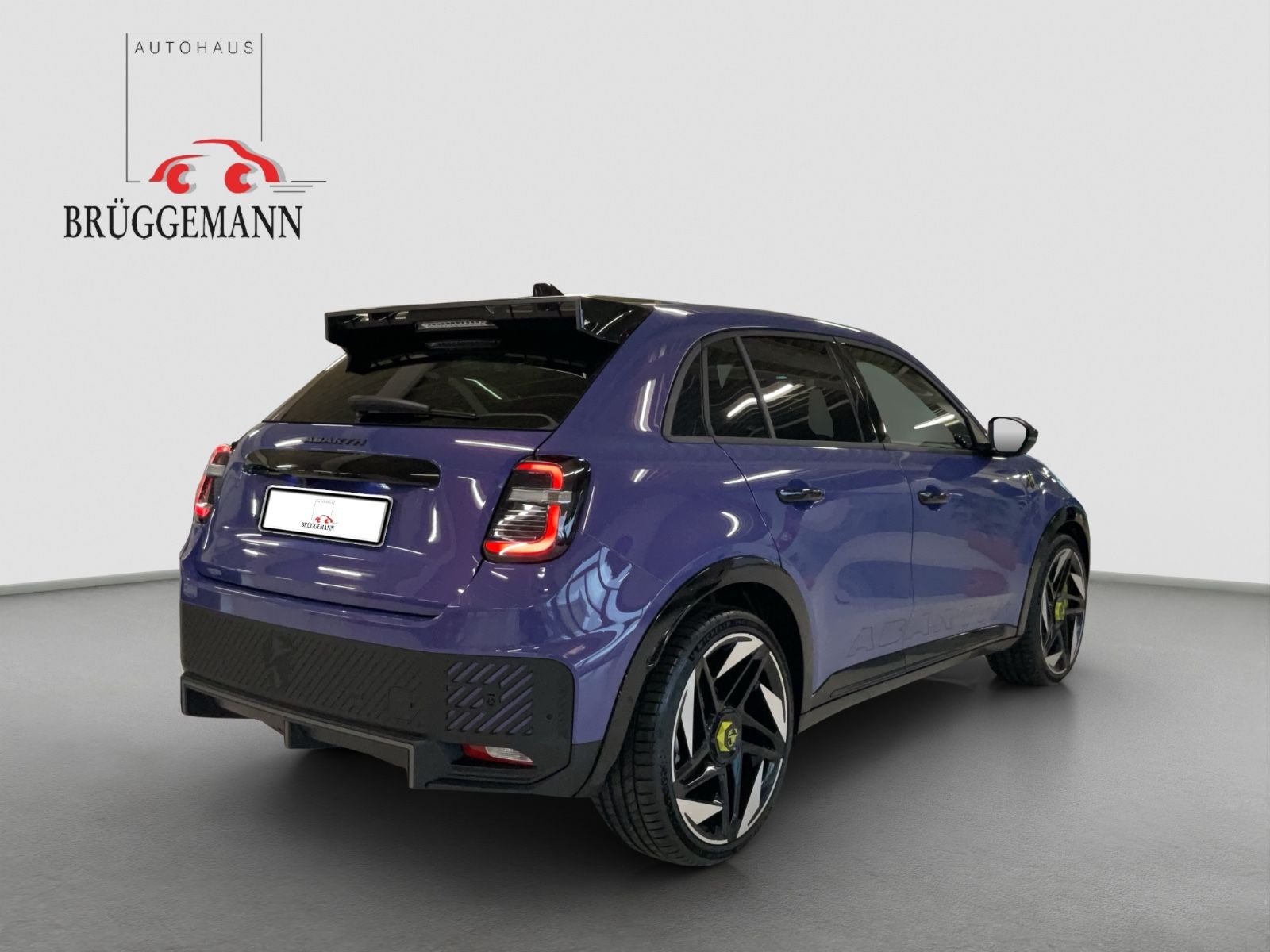 Fahrzeugabbildung Abarth 600e Scorpionissima