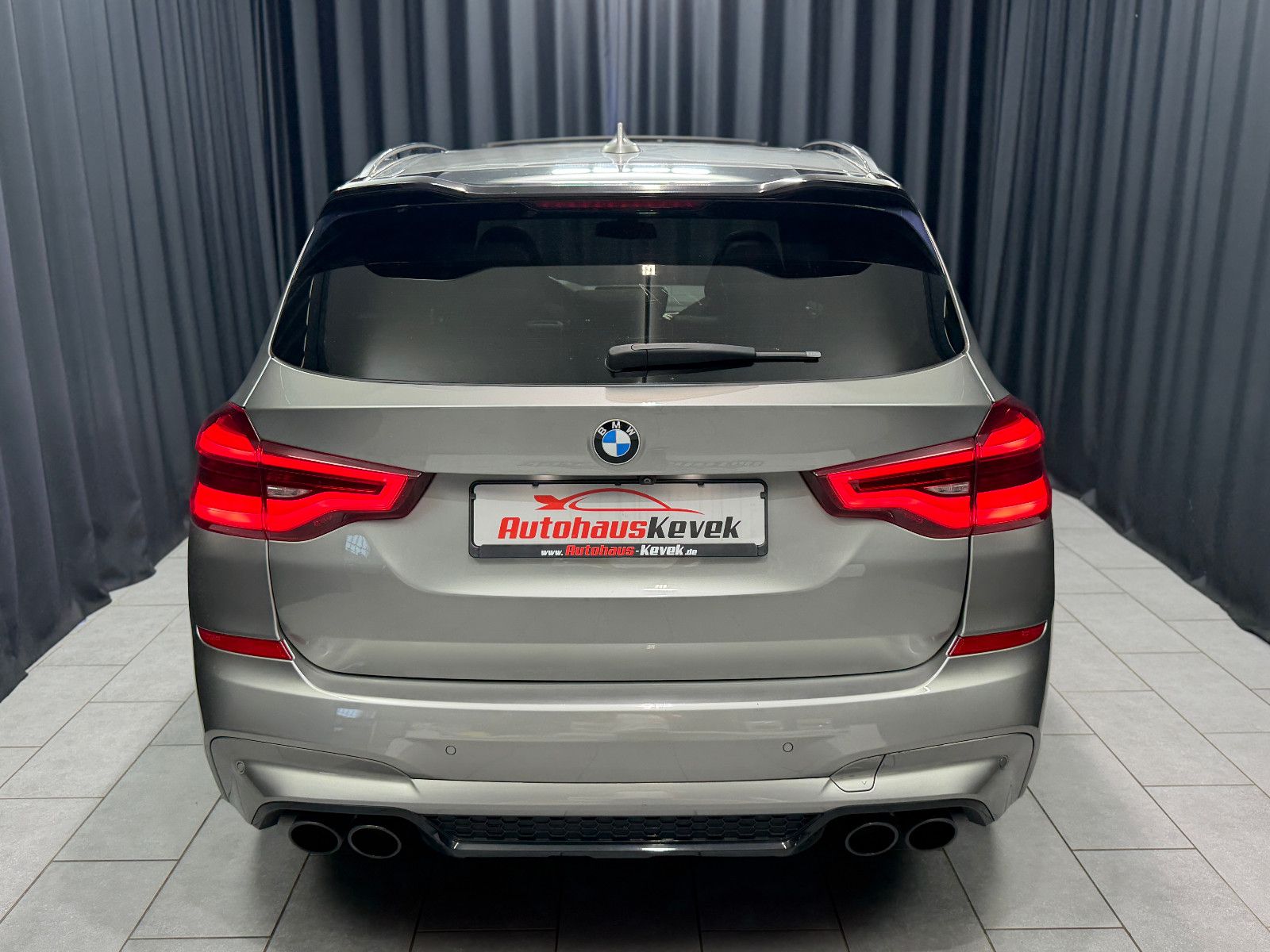 Fahrzeugabbildung BMW X3 M |H/K|HuD|PANO|LASER|INDIVIDUAL