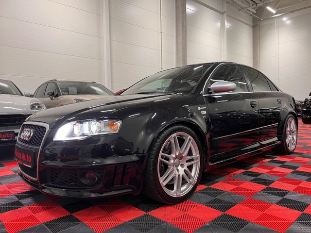 Audi RS4/MANUAL/V8/QUATTRO/RECARO