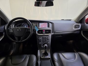 Volvo V40 - 11