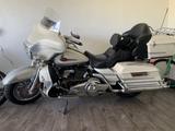 Harley-Davidson CVO Electra Glide Ultra Limited