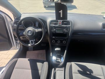 Volkswagen Golf - 9