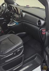 Mercedes-Benz V300d Av Ed.lang,AMGline,Burm,Pano,AHK,Digilight - Mercedes-Benz V 300 von privat