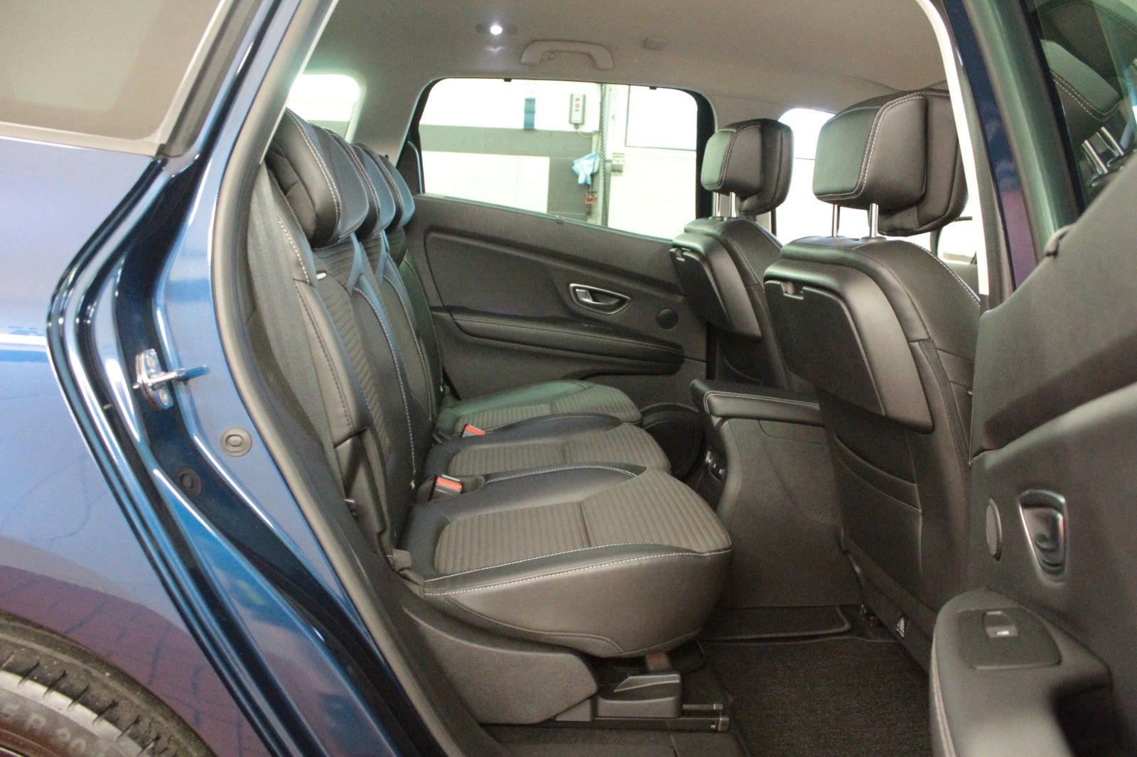 Fahrzeugabbildung Renault Grd Scenic Tce130 Bose Edition*R-Link*Sitzhzg*