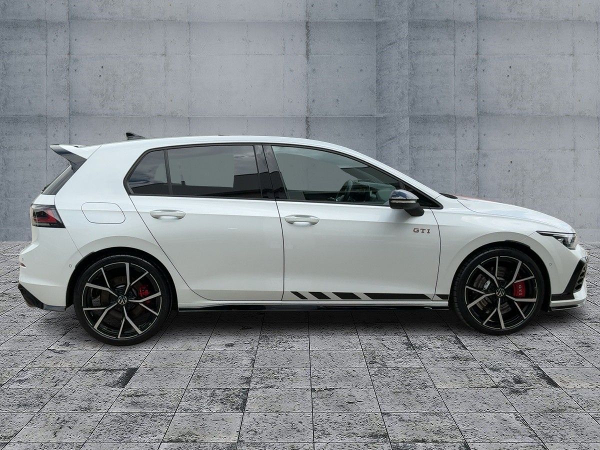 Volkswagen Golf - Bild 7