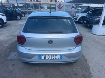 Volkswagen Polo - 5