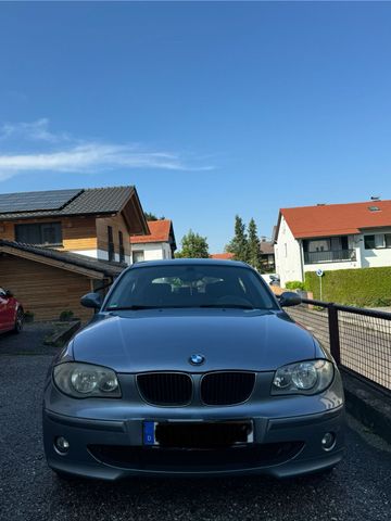 BMW 118i 2.0l 2005 BJ