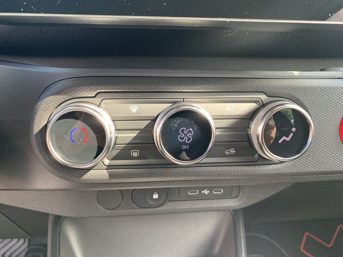 Renault Twingo - Bild 17