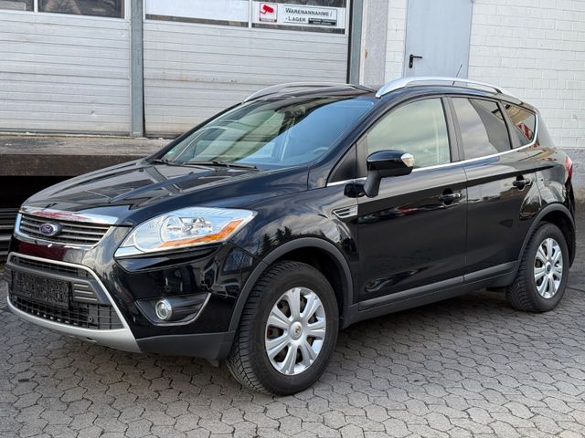 Ford Kuga S 4x4 / Panorama/ TÜV/ AHK/ 8 reifen