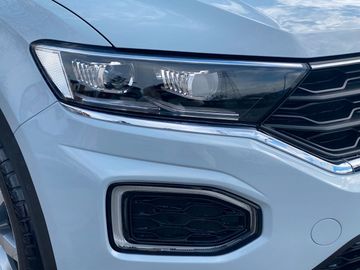 Volkswagen T-Roc - 8