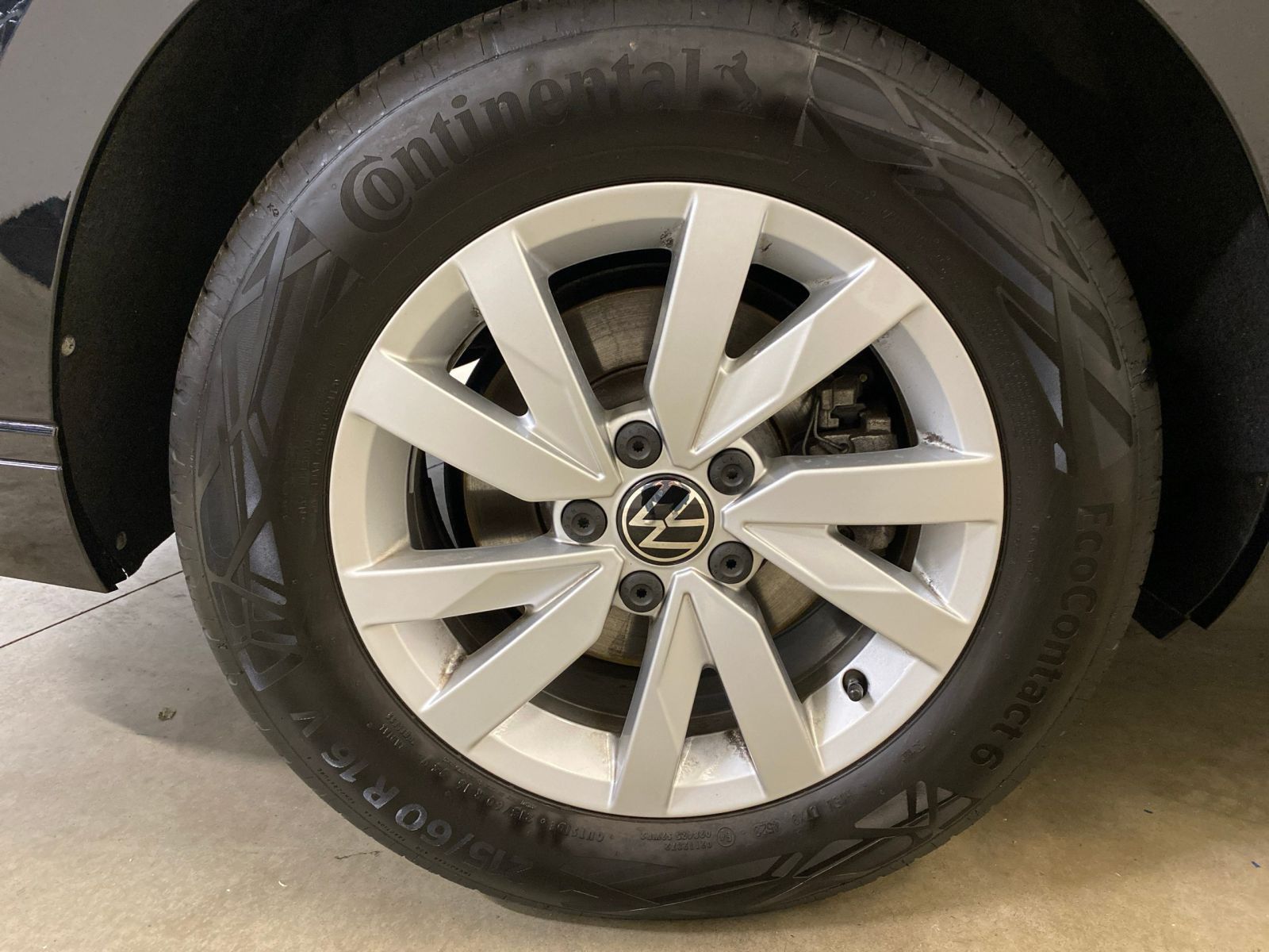 Volkswagen Passat - Bild 4