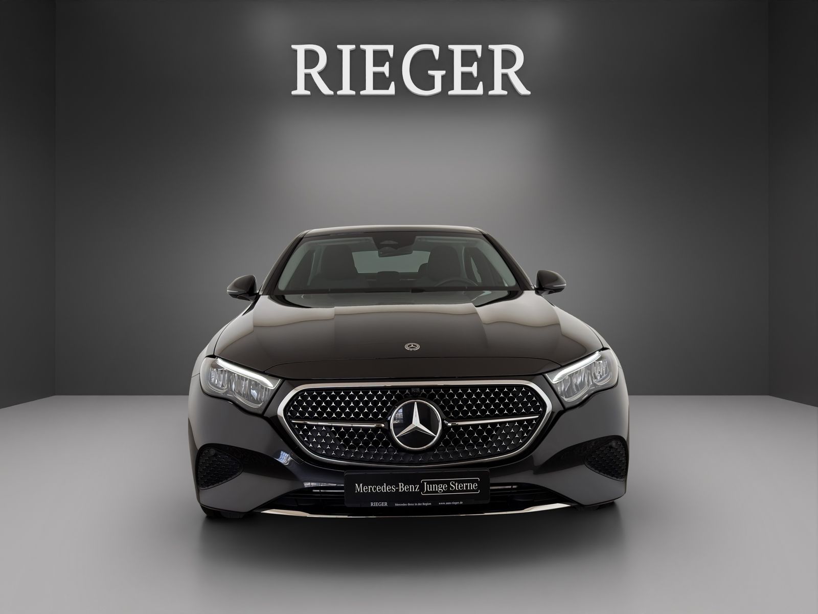 Mercedes-Benz E 300 de 4M Avantgarde*AHK*Keyless*Totwinkel*19" imagem 2