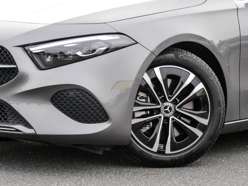 Mercedes-Benz A 250 4M |Progressive|NAVI|MBeam|KEYL|AHK|KAM|LM