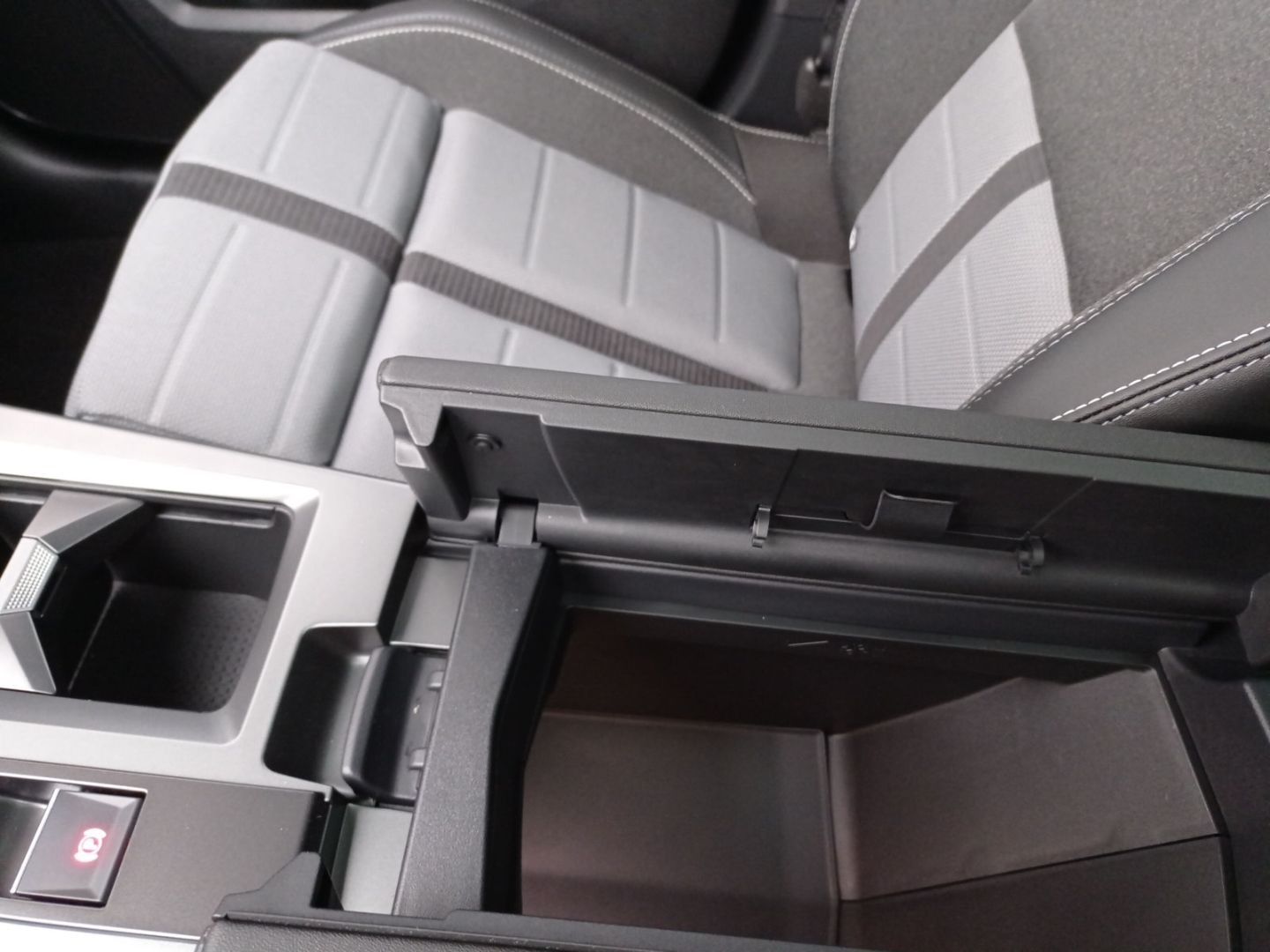 Opel Grandland (X) - Bild 25