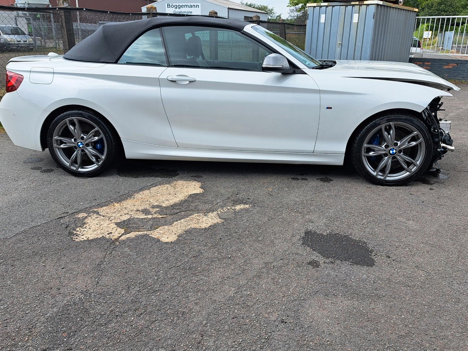 BMW M2 Baureihe 2 Cabrio M235 i/Leder/Navi/Kam/284KW