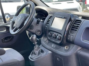 Opel Vivaro - 10