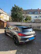 Volkswagen Scirocco 2.0 TSI DSG BlueMotion mit R-Line-Paket - Volkswagen Scirocco: Bluemotion