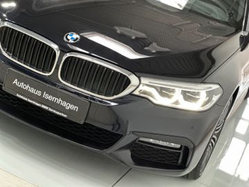 Fahrzeugabbildung BMW 540d xD M Sport Kamera H/K HUD DAB LiveCockptPro
