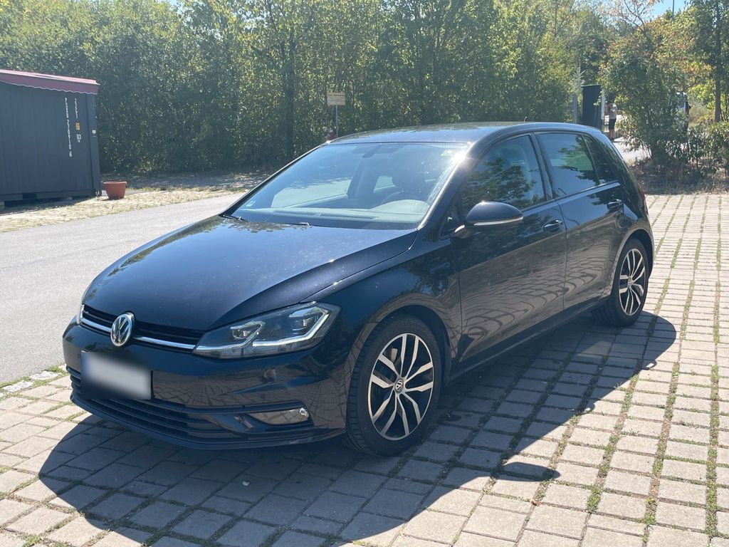 Image of Volkswagen Golf