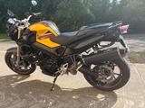 BMW F800R, Vollausstattung, TopZustand, Zubehörpaket - Motorräder in Halle