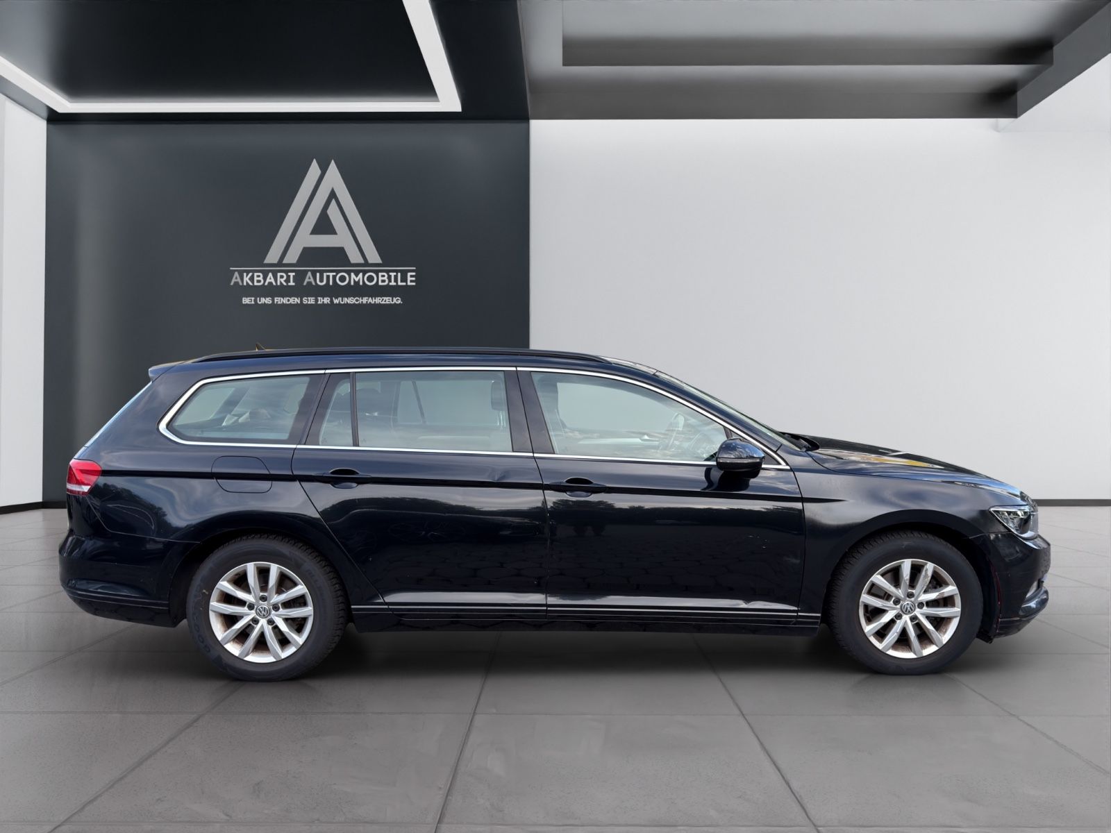 Fahrzeugabbildung Volkswagen Passat Variant Comfortline BMT/Start-Stopp