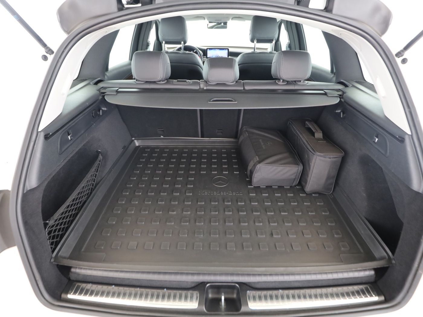 Mercedes-Benz GLC 300 de 4M EXCLUSIVE AHK PANO 360° AMBI LED foto 13