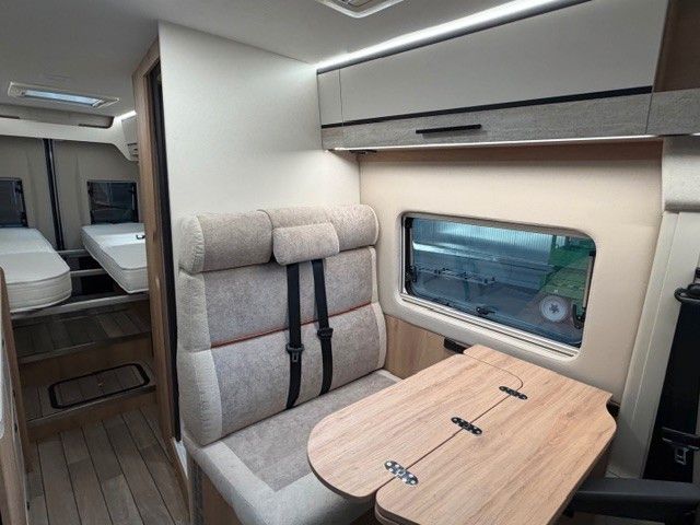 Fahrzeugabbildung Forster Vantasy V 636 EB Vibe Edition *Autom.*Markise*RF