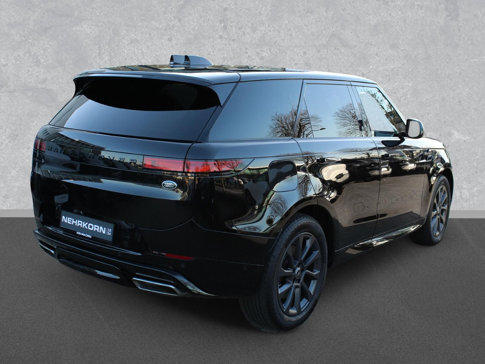 Fahrzeugabbildung Land Rover Range Rover Sport P440e Dynamic SE