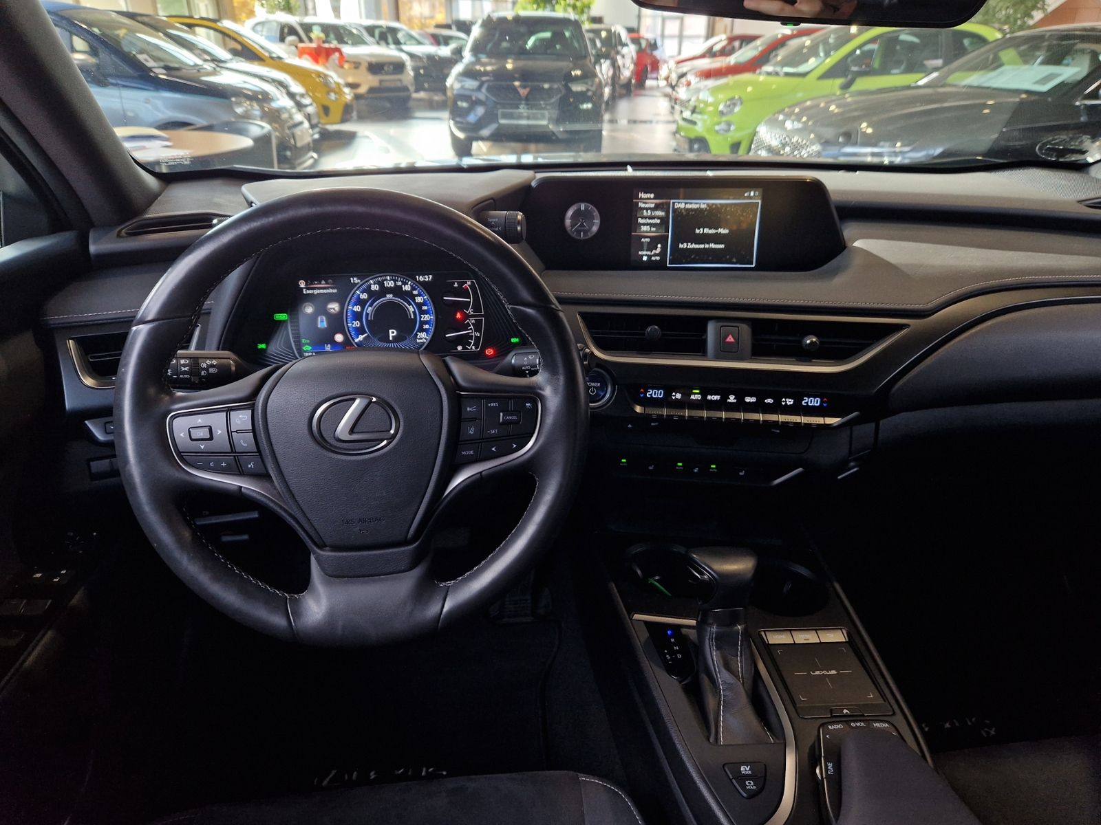Fahrzeugabbildung Lexus UX 250 h Style LED ALU