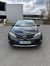 Toyota Auris TÜV + Garantie - Toyota Auris Gebrauchtwagen in Köln