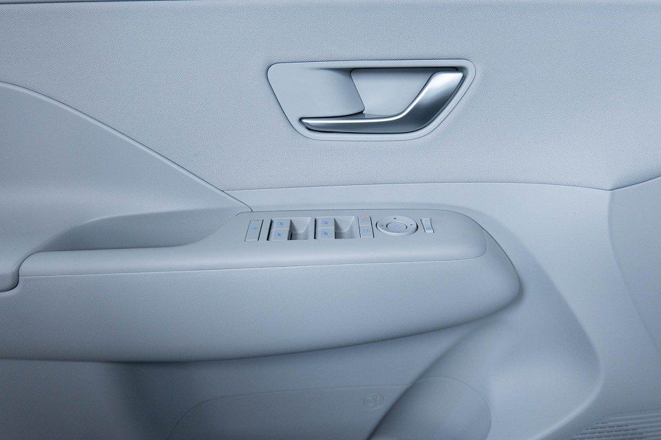 Fahrzeugabbildung Hyundai KONA Hybrid TREND Assi