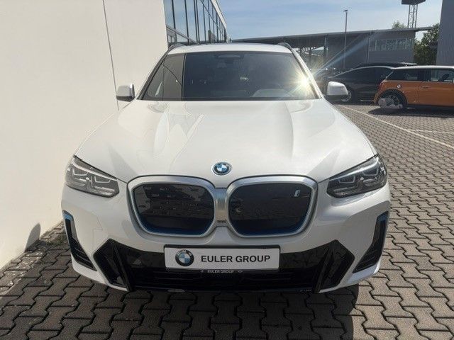 BMW iX3 M-Sport Parkass LCProf DrivAssProf SHZ foto 3