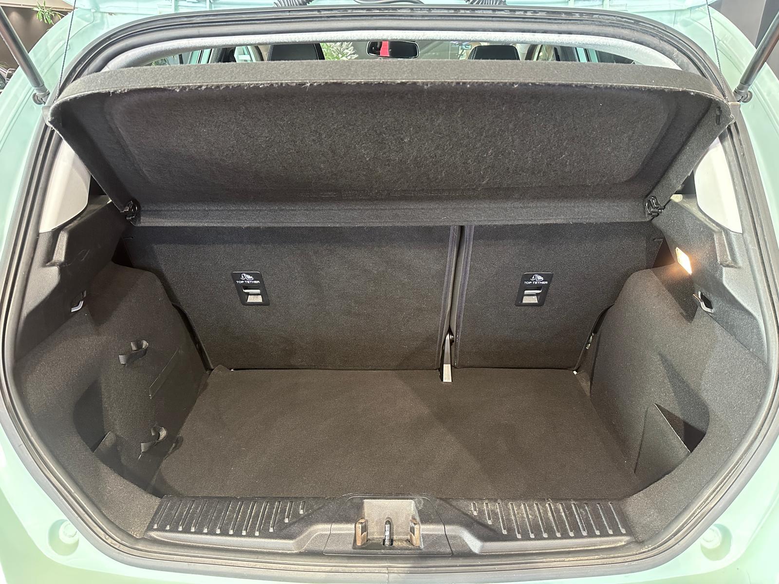 Ford FIESTA 1.1 5T C&C NAVI KAMERA ACT,PARK WINTERPAK