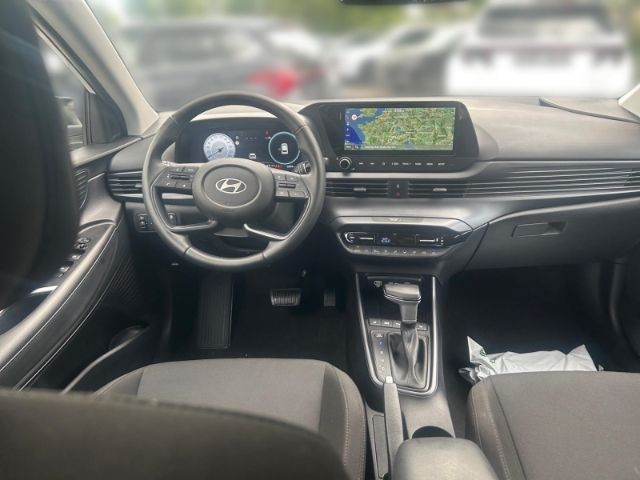 Fahrzeugabbildung Hyundai i20 FL (MY25) 1.0 T-GDI (100 PS) 7-DCT Prime Nav