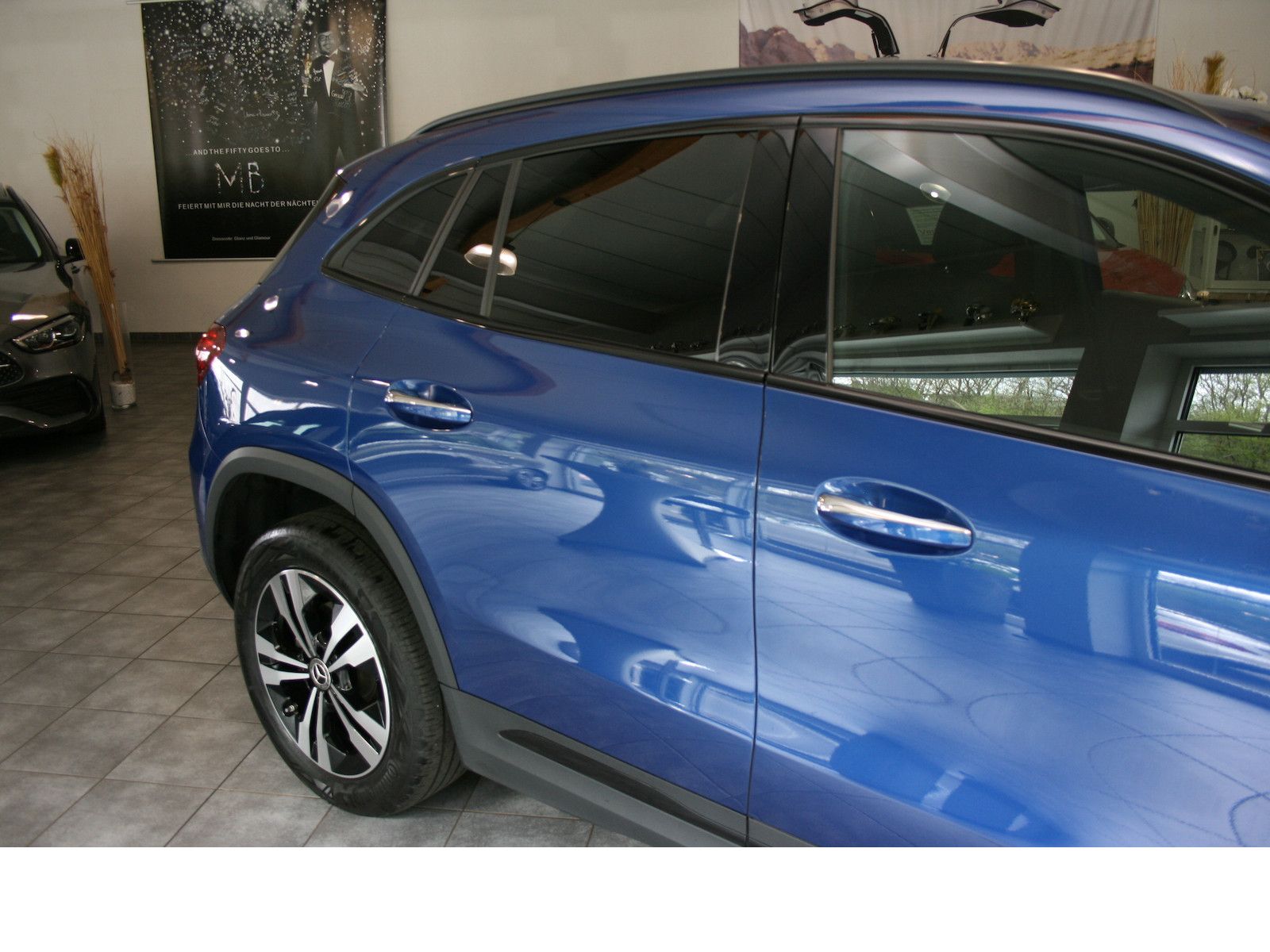 Fahrzeugabbildung Mercedes-Benz GLA 200 Progr. Night*360°*Memory*MBUX*Distronic