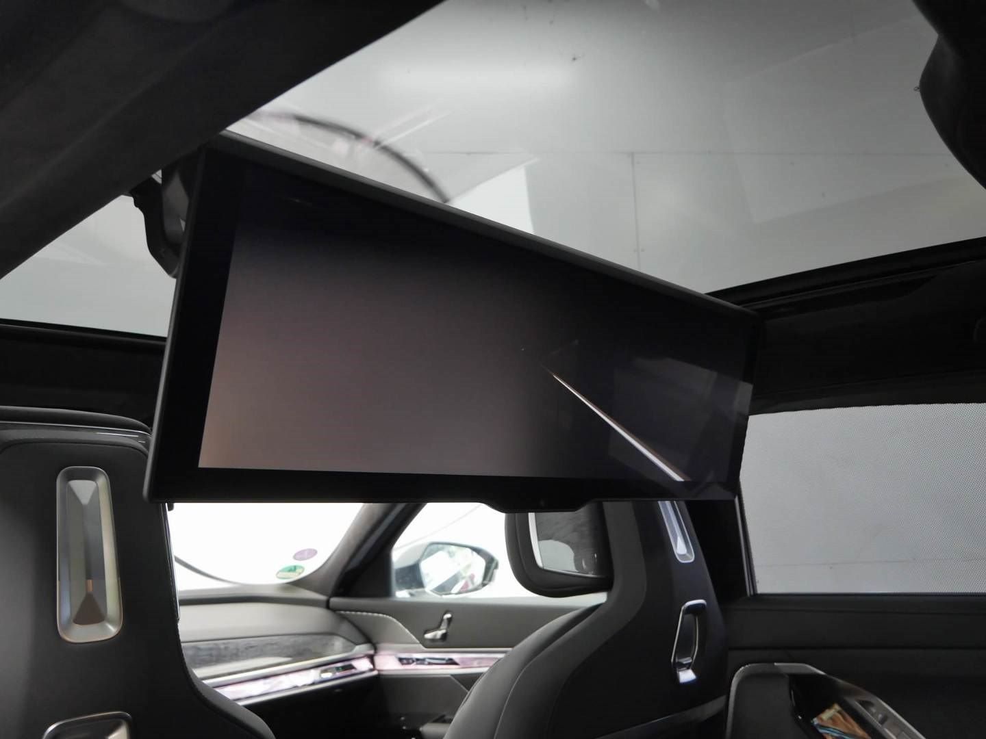 BMW 750 - Bild 6