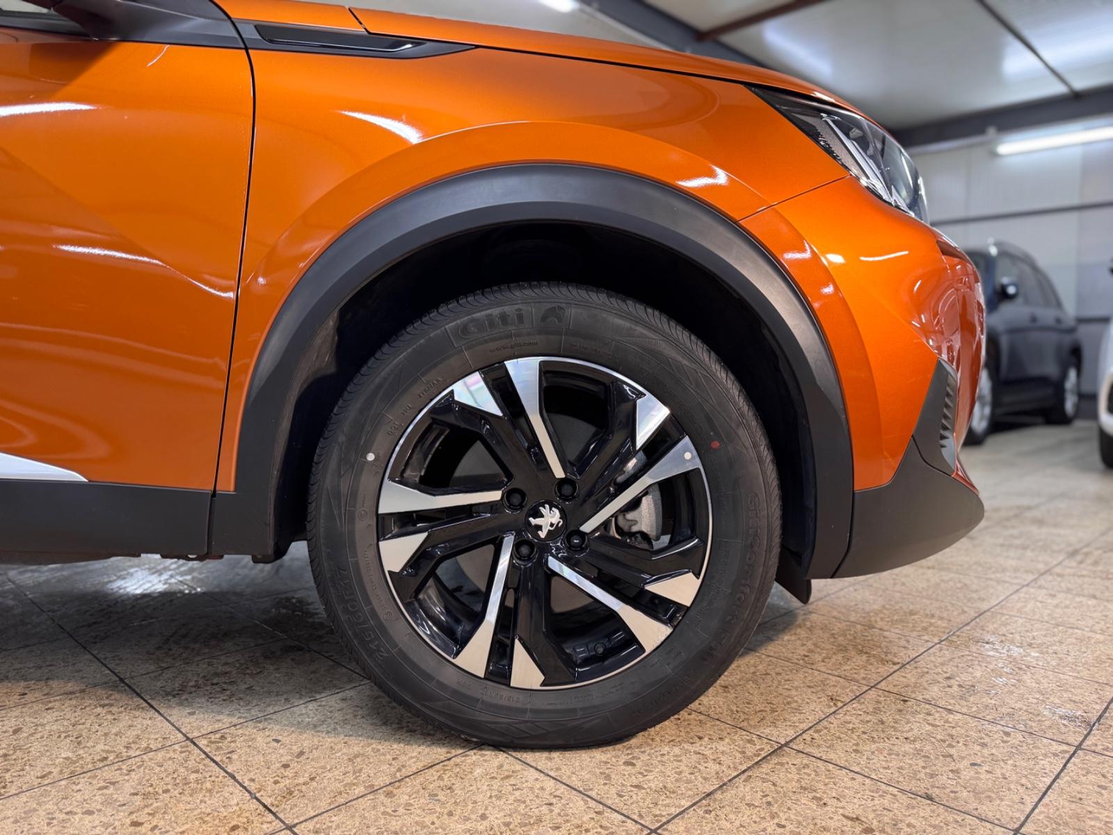 Peugeot 2008 Allure*PANO*KAM*LEDER*UVM
