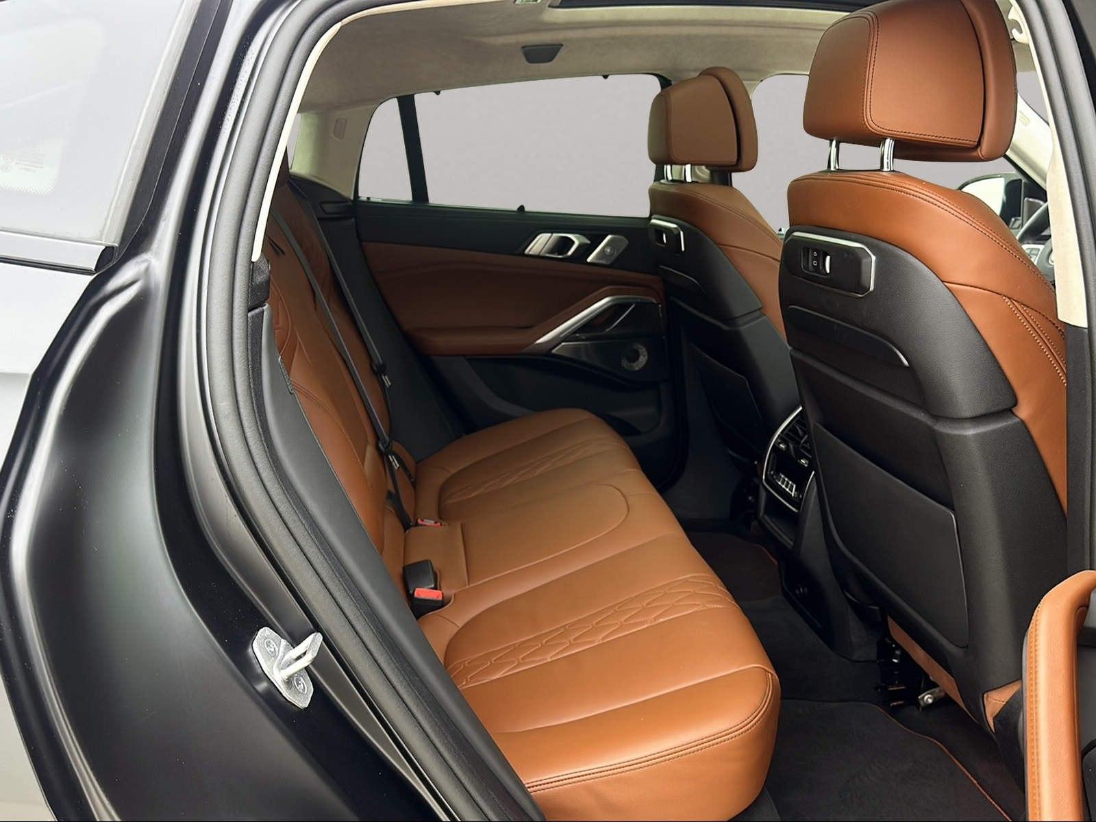 BMW X6 M60i xDrive M Sport Standheizung Massage LED