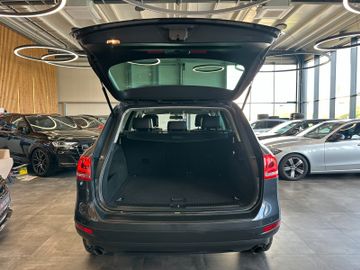 MYAUTOCENTER – Gebraucht- und Jahreswagen mit Werkstattservice in Pfaffenhofen Volkswagen Touareg *MEMORY*PANO*KEYLESS*AHK*StandHZ*PDC*