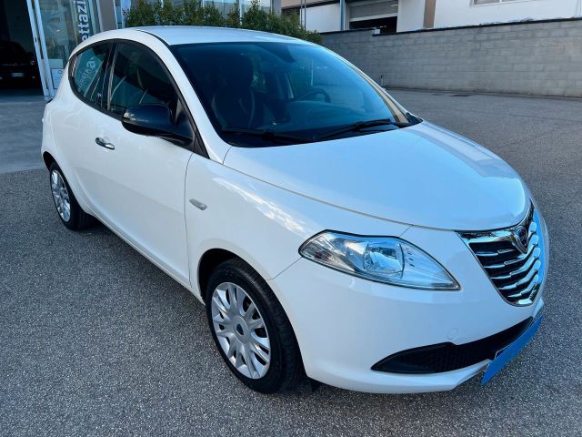 Lancia Ypsilon 1.3 mjt 95cv Silver S&S CLIMA/PDC