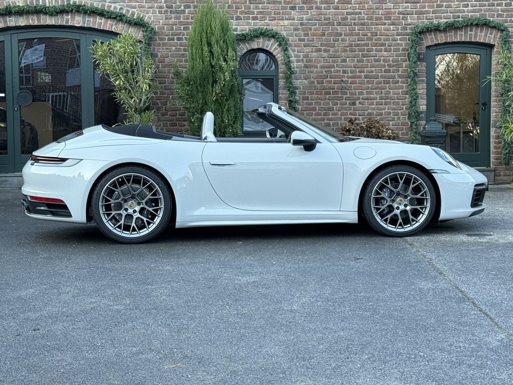 Porsche 992 911 Carrera 4 Cabriolet *RHD RECHTSLENKRER*2