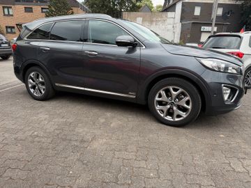 KIA Sorento - 5