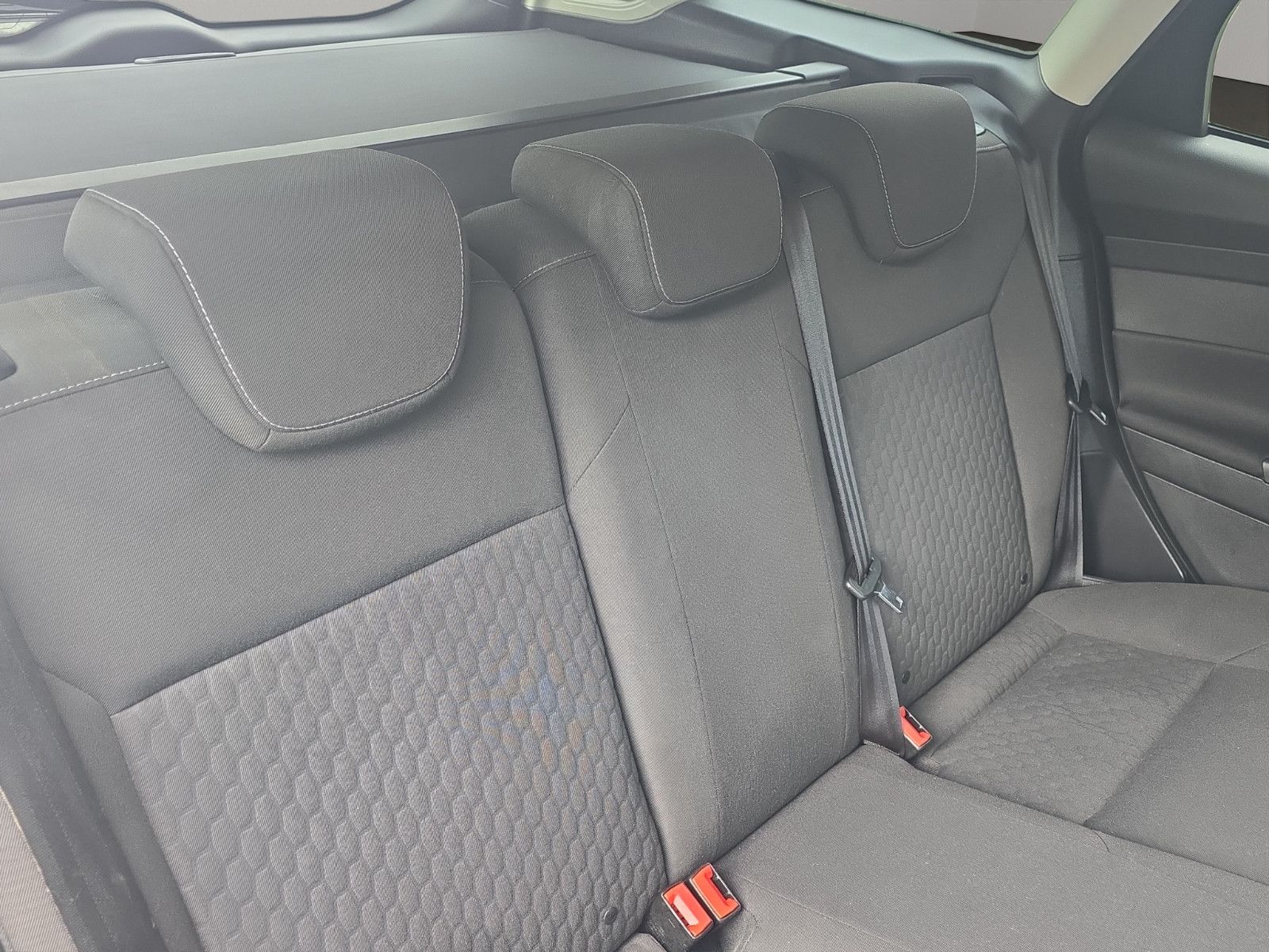 Fahrzeugabbildung Ford Focus Turnier Champions Edition