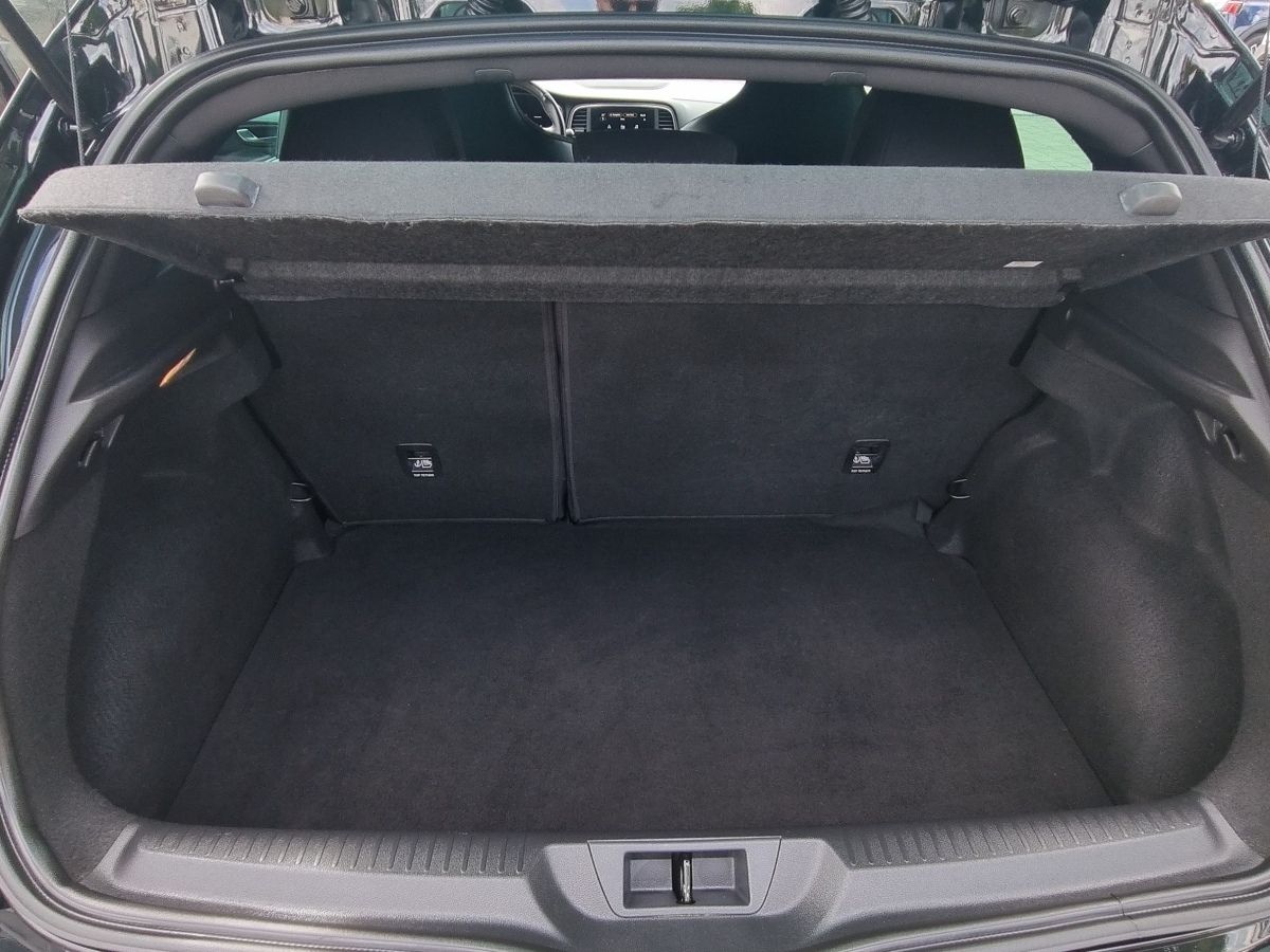 Fahrzeugabbildung Renault Megane R.S. Line TCe 160 EDC