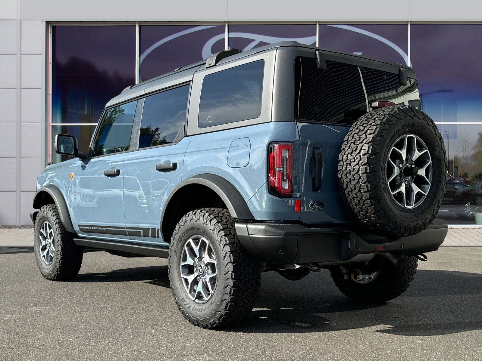 Fahrzeugabbildung Ford Bronco Badlands e-4WD #360-Grad-Kamera