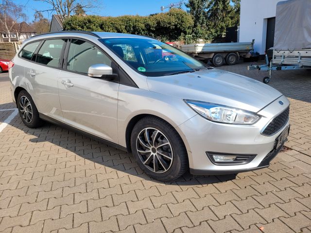 Ford Focus Turnier Business 1 Hand