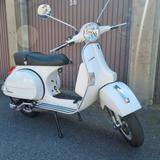 Vespa PX 125 - Vespa Motorräder in Lübeck