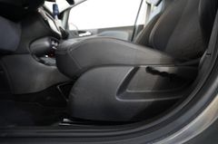 Fahrzeugabbildung Opel Corsa E 1.4 INNOVATION BI-XENON/SHZ/PDC/TEMP.