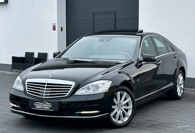 Mercedes-Benz S 350 BlueTec 4Matic*DESIGNO*VOLL*MASSAGE*Dist+*