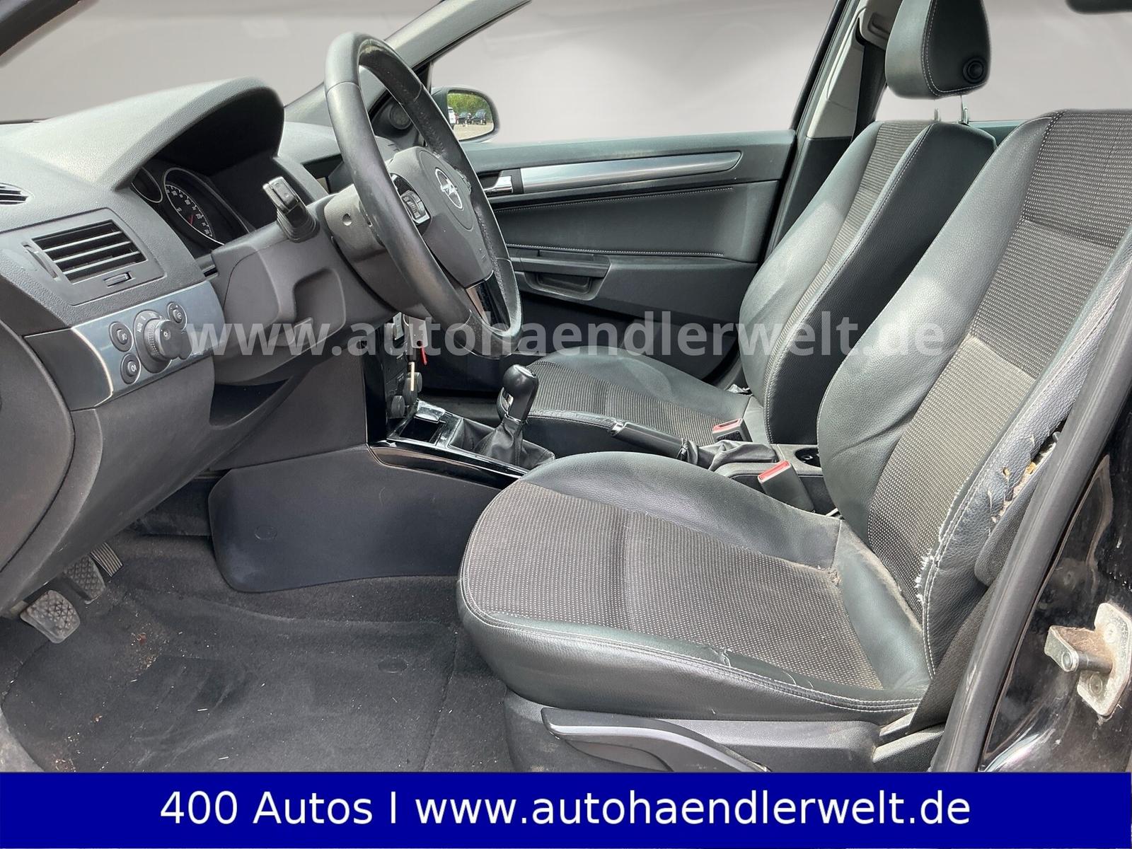 Opel Astra 2009 — photo 9